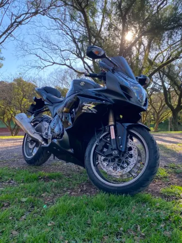 Gsxr2013a famosa srad 1000vendo ou troco valor46000