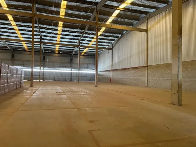 Galpão para aluguel possui 15000 metros quadrados ou fração de 1200 a 2400 m2 em Conde - P