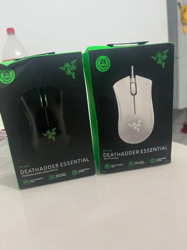 Mouse Gamer com Fio Razer DeathAdder Essential