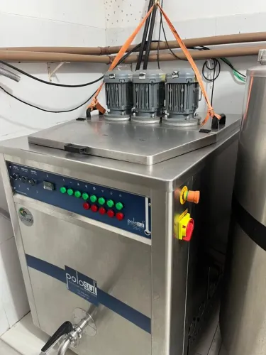Pasteurizadora polosul 300 litros, resfria e esquenta muito nova