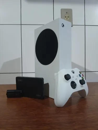 Xbox Series S - em perfeito estado 