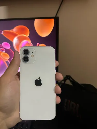 Iphone 12 ótimo estado