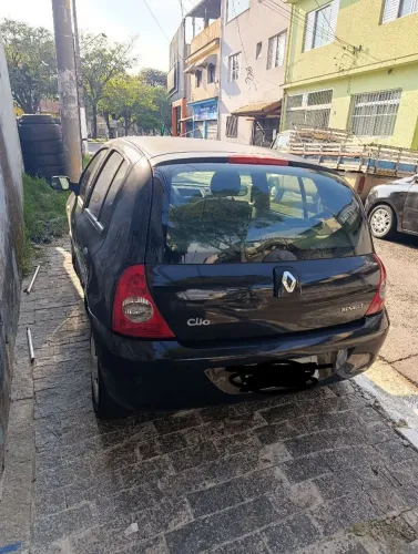 Renault Clio Hi-flex 1.0 16V 5P 2011