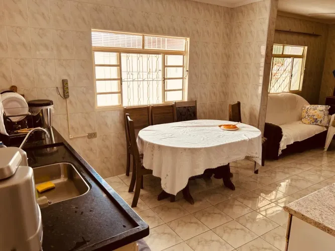 Ótima Casa térrea com excelente acabamento no Bairro Antônio Zanaga 1 em Americana: - SP.