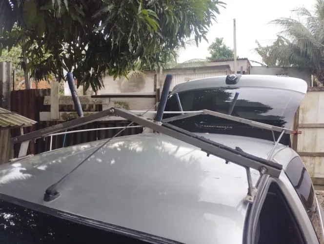 Rack teto carro.