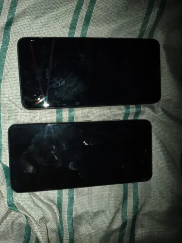 Celular LG k62+ (Prateado) Samsung (preto)