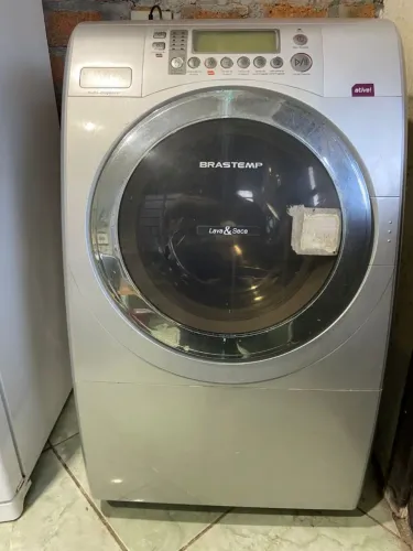 Máquina de lavar e seca Brastemp 10/4