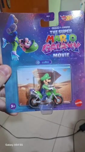 Hot wheels Mario Galaxy Luigi
