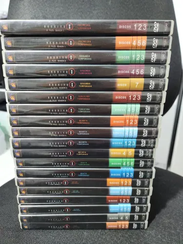 ARQUIVO X - TEMPORADAS 1 A 9 - 59 DVDS - ORIGINAL