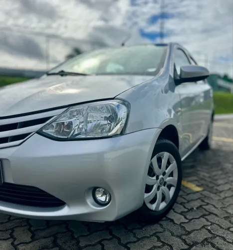 Toyota Etios X 1.3 Flex 16V 5P Mec. 2016