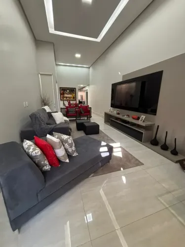 Imóvel para venda tem 400 metros quadrados com 1 quarto