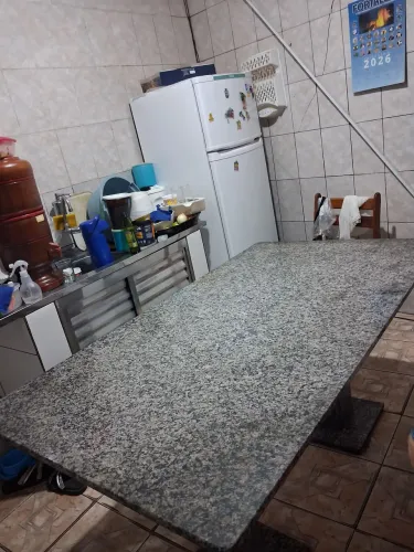 Mesa de mármore