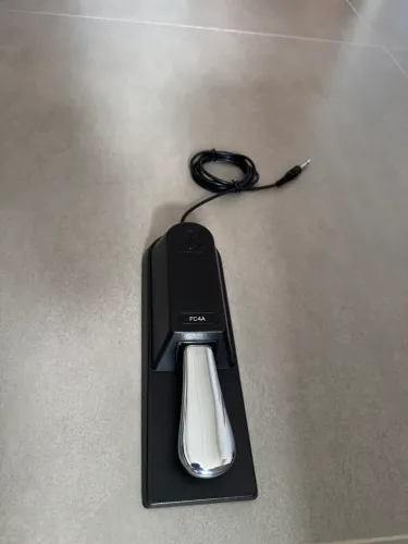 Pedal de Sustain Yamaha FC4A