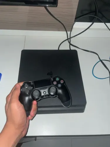 PlayStation 4,872,8GB