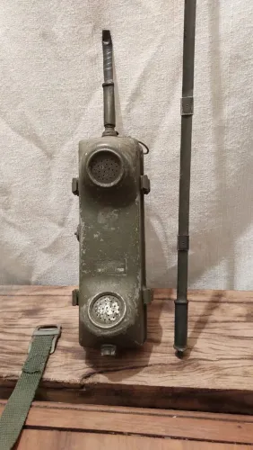 Comunicador Militar Antigo