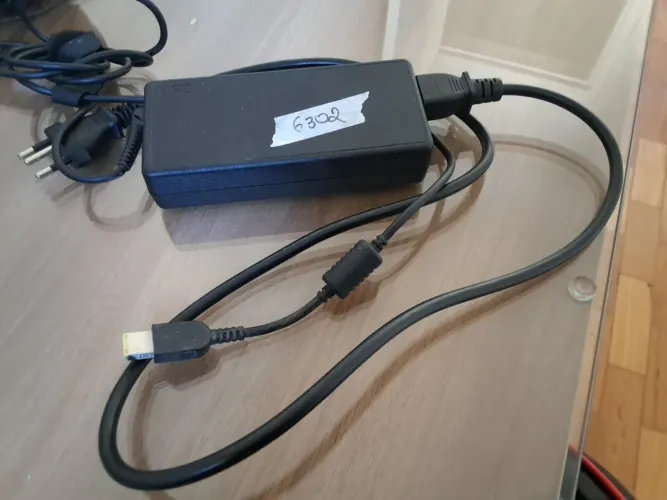 Fonte original 135 W Lenovo