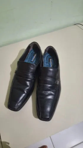 Sapato Social Democrata, 42/43