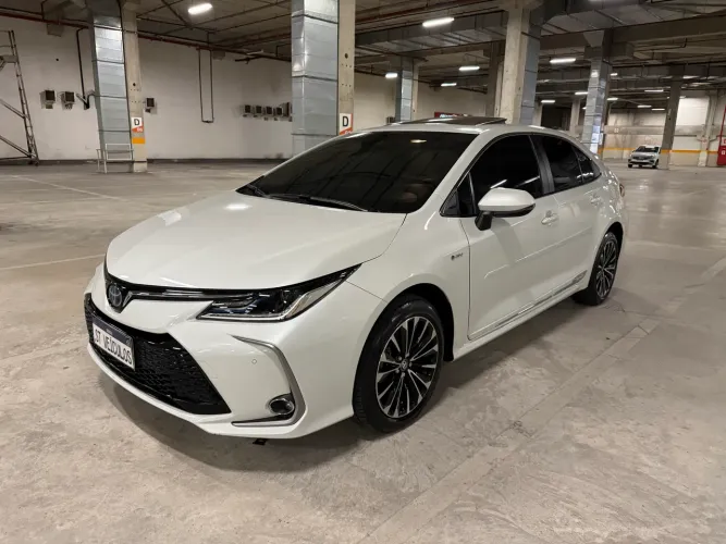 Toyota Corolla Altis Prem. Hybrid 1.8 Flex AUT 2025