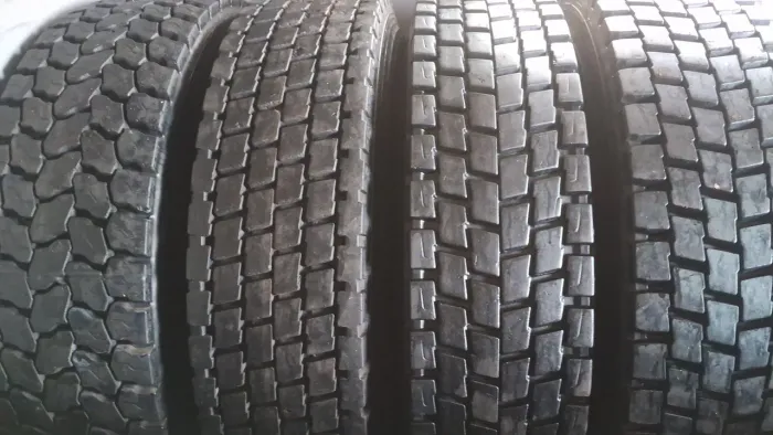 Pneus usados ,em perfeitas condições zap *