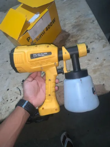 Pistola de pintura n precisa de comprensor .pinta parede portas móveis etc.