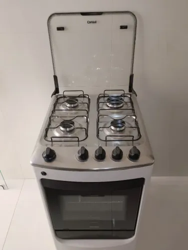 Fogão Consul 4 bocas acendimento automático em perfeito estado