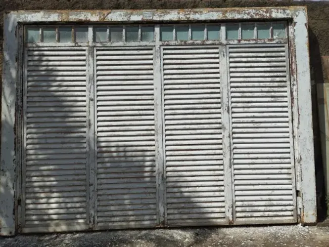 Portão Basculante