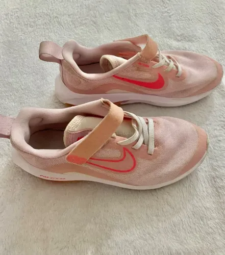 Tênis Infantil NIKE Air Zoom Arcadia 2 Infantil 32