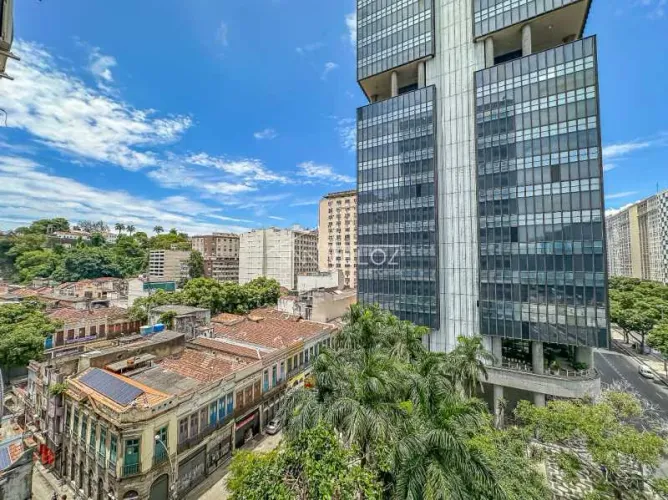 Kitnet/Conjugado : / Residencial / Centro