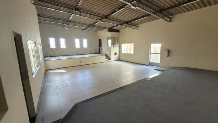 Sala Comercial para Venda em São Pedro da Aldeia, Campo Redondo, 1 dormitório, 2 banheiros