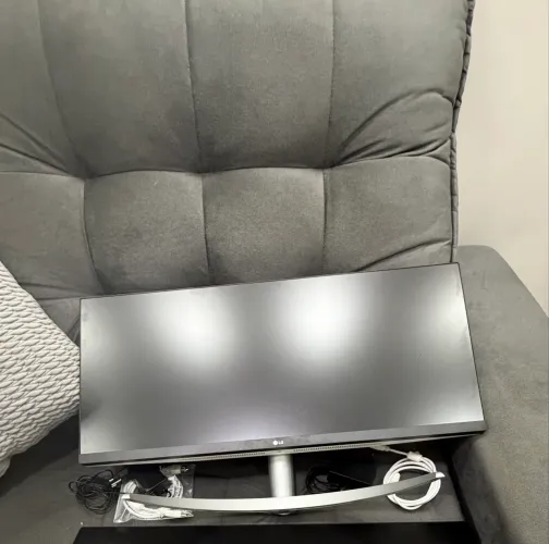 Monitor LG UltraWide 29 WQ600 - IPS FHD