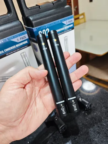 KIT COM 2 MICROFONES SAMSON C02 CONDENSADOR 