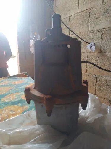Vendo uma bomba semi nova por 150  chamar no WhatsApp  *