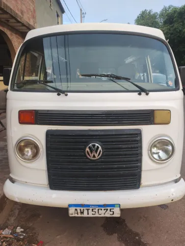 Volkswagen Kombi Standard 1.4 MI Total Flex 8V 2013