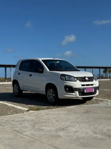 Fiat Uno Attractive 1.0 EVO Fire Flex 8V 5P 2021