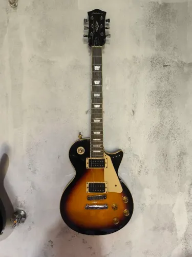 Vendo Les Paul LPS - 230 Strinberg