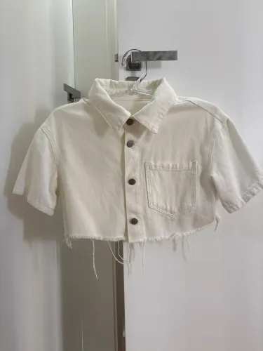Camisa cropped