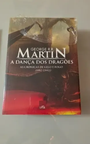 Livro - A Dança dos Dragões (As Crônicas de Gelo e Fogo 5)