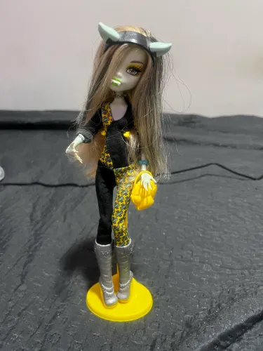 boneca frankie stein - Monster High