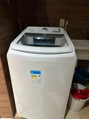 Vendo lavadora Electrolux 13kg