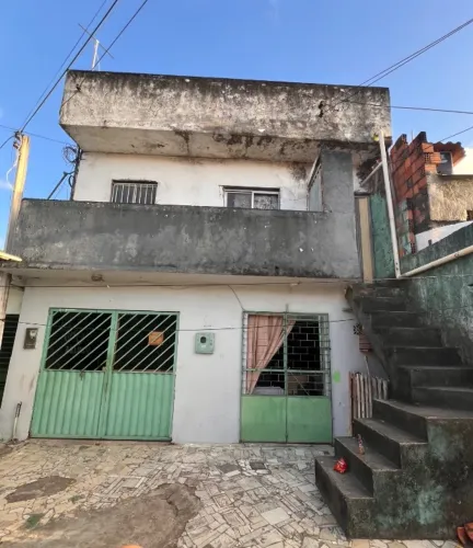 Casa a venda no clima bom 