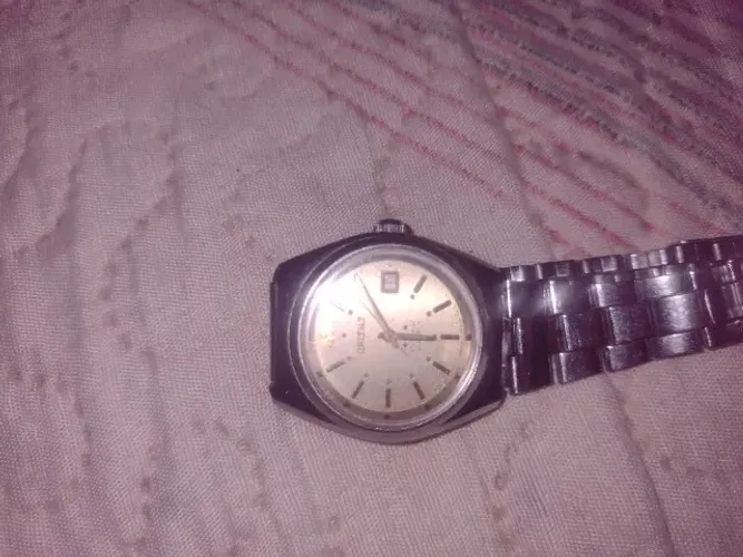 Vende relógio Oriente automático feminino