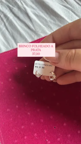 Brincos folheados a prata