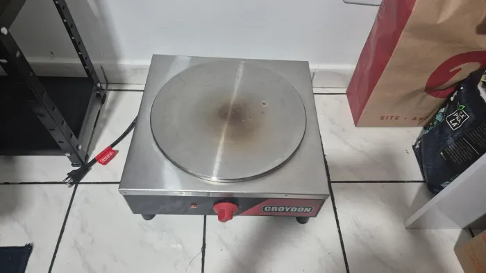 chapa croydon crepe panqueca 220v