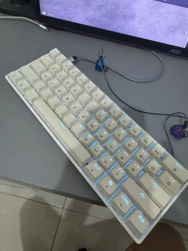 Teclado Mecânico SK 61