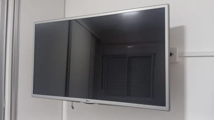 TV LG 32 polegadas Smart