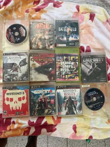 Lote 11 Jogos Originais PS3 - GTA V, God of War, COD, Assassin?s Creed e mais