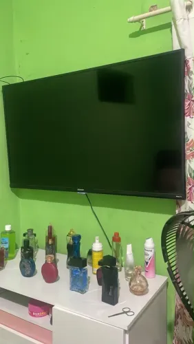 Tv smart roku 43