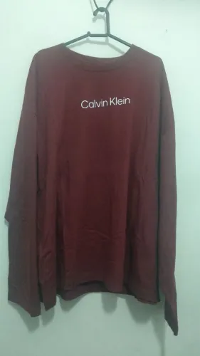 IBRECHÓ - CAMISETA MANGA LONGA CALVIN KLEIN - SEMI NOVA