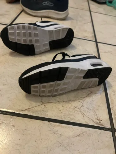 Tenis air max infantil