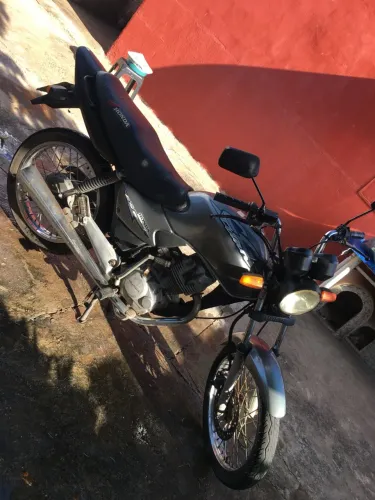 HONDA CG 125 TITAN ES ? 2003